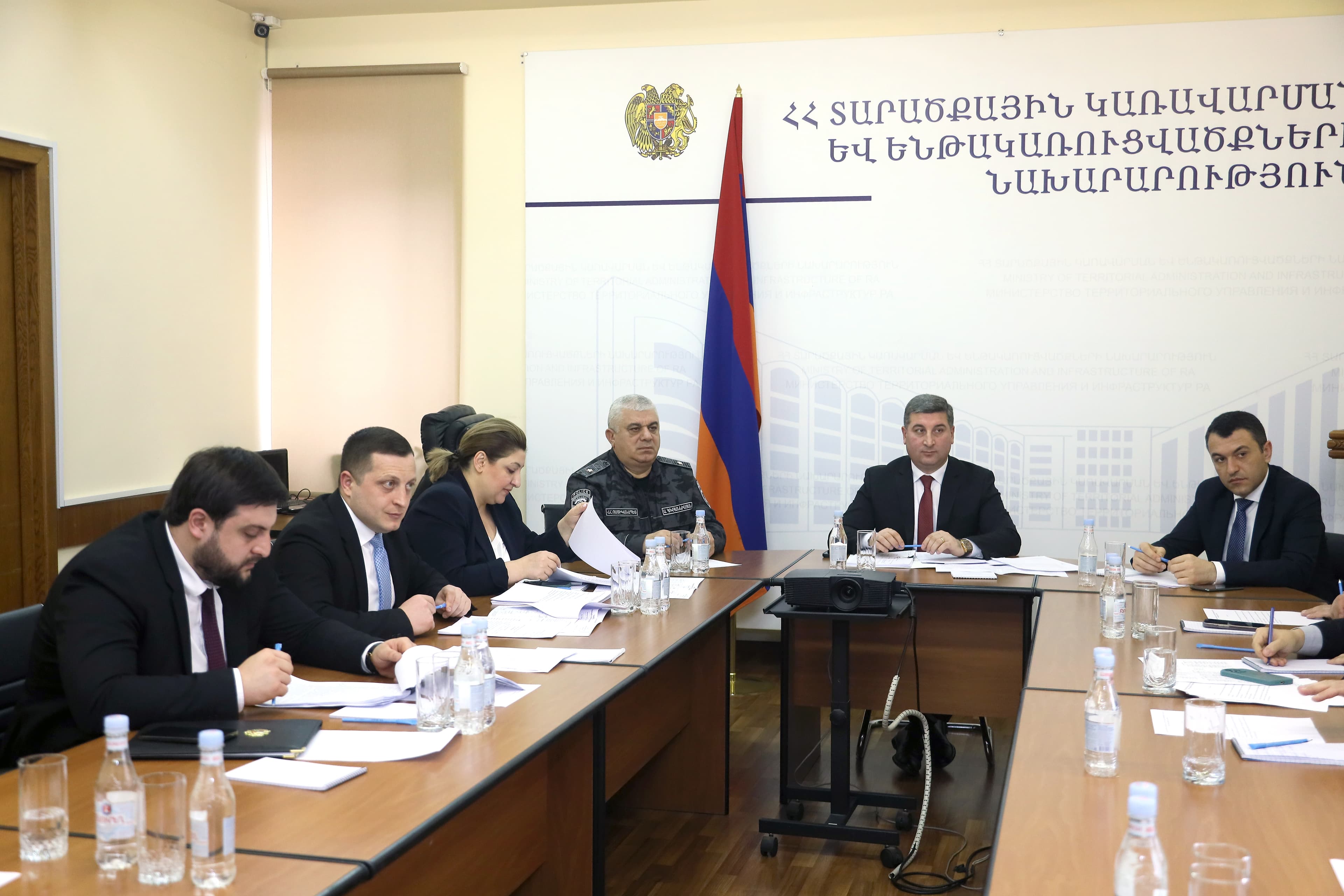 ՀՀ ՏԿԵ նախարար Գնել Սանոսյանի նախագահությամբ տեղի է ունեցել «Ճանապարհային դեպարտամենտ» հիմնադրամի հոգաբարձուների խորհրդի նիստը