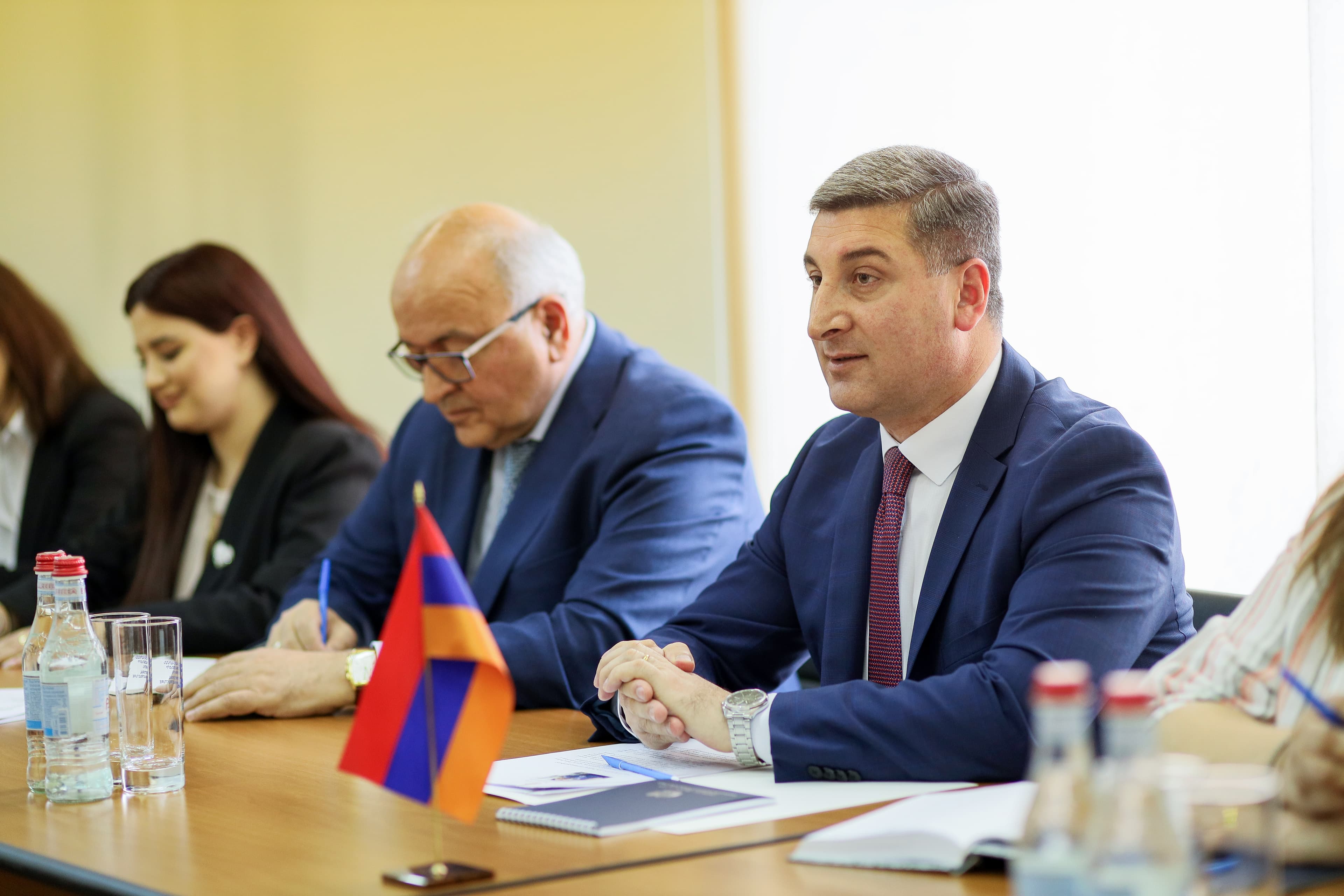 ՀՀ ՏԿԵ նախարար Գնել Սանոսյանն ընդունել է Ֆրանսիայի Հանրապետության Լիոնի քաղաքապետ Գրեգորի Դուսեի գլխավորած պատվիրակությանը