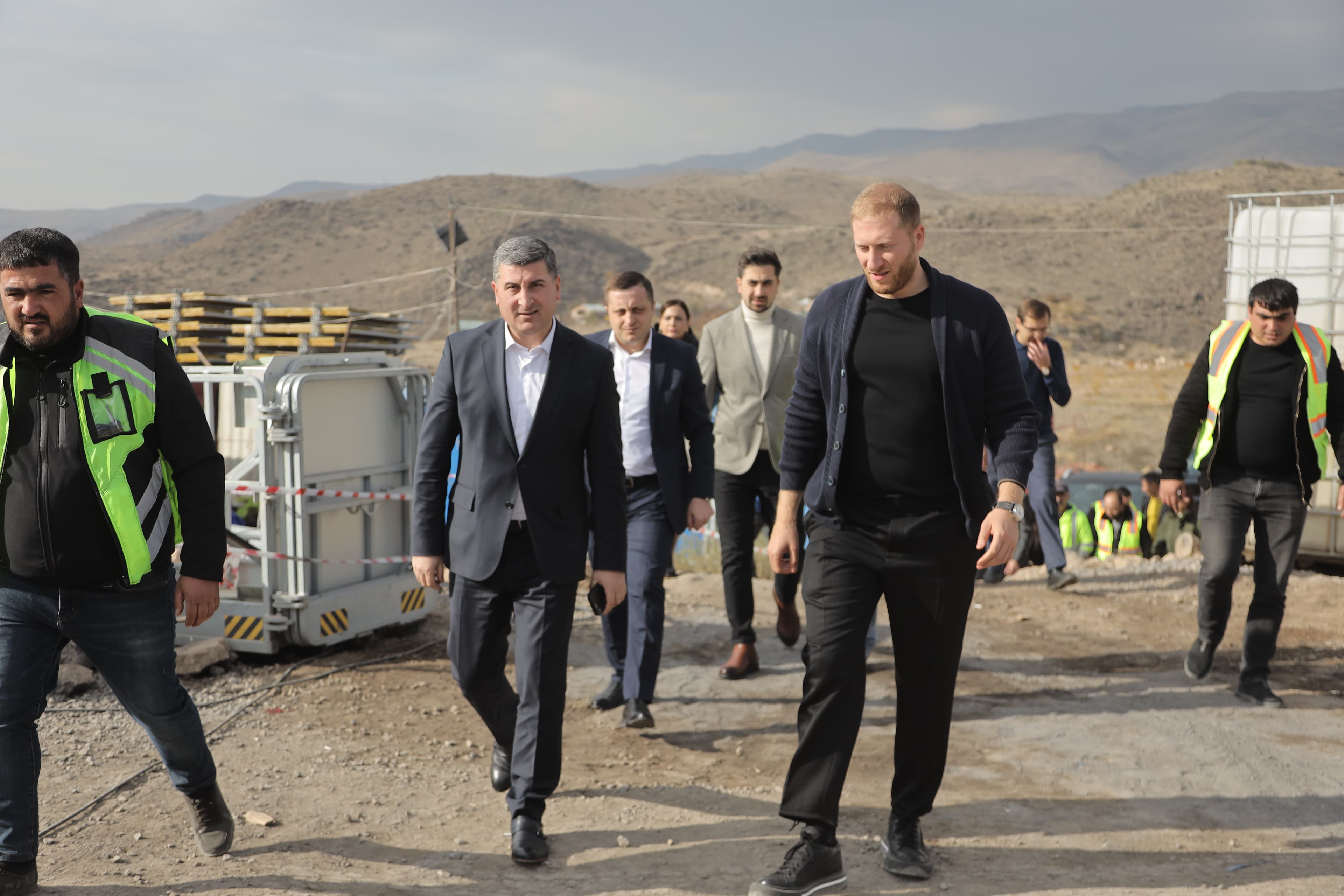 ՀՀ ՏԿԵ նախարար Գնել Սանոսյանը դիտարկել է «Հյուսիս-հարավ» ճանապարհի Տրանշ-2-ի շինարարական աշխատանքների ընթացքը