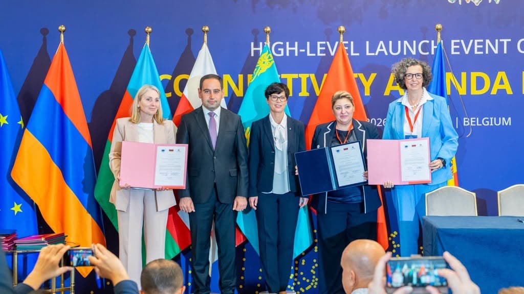 Եվրոպական հանձնաժողովը, Եվրոպական ներդրումային բանկը (EIB) և ՀՀ ՏԿԵ նախարարությունը համատեղ մտադրությունների մասին նամակներ են ստորագրել