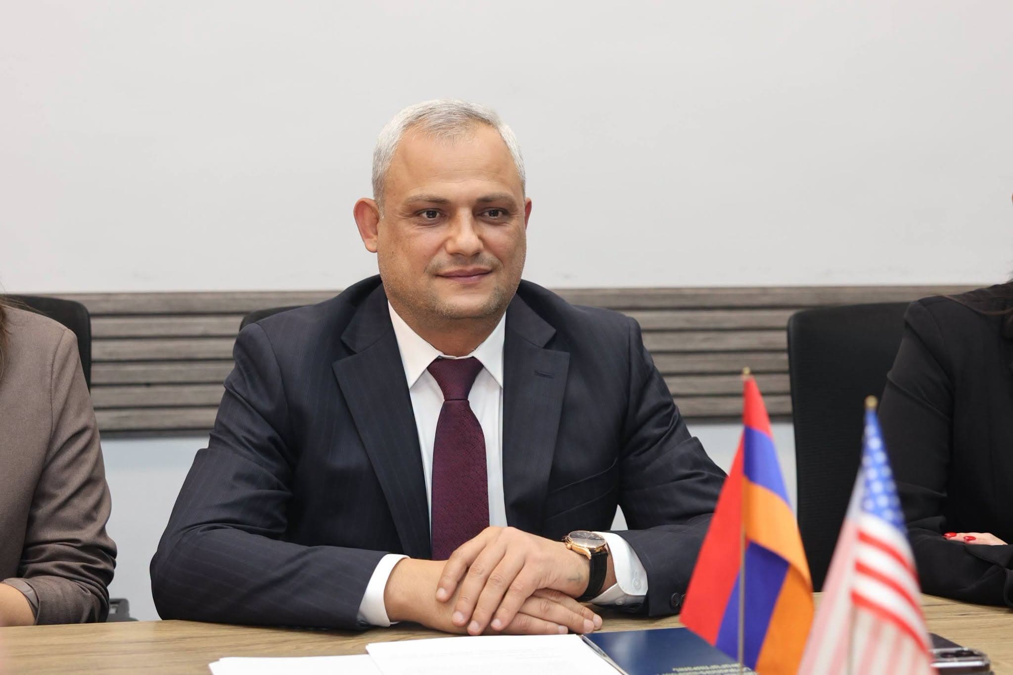 ՀՀ ՏԿԵ նախարարի տեղակալ Նարեկ Ապիտոնյանն ընդունել է Շոնա Ուիլսոնի գլխավորած պատվիրակությանը