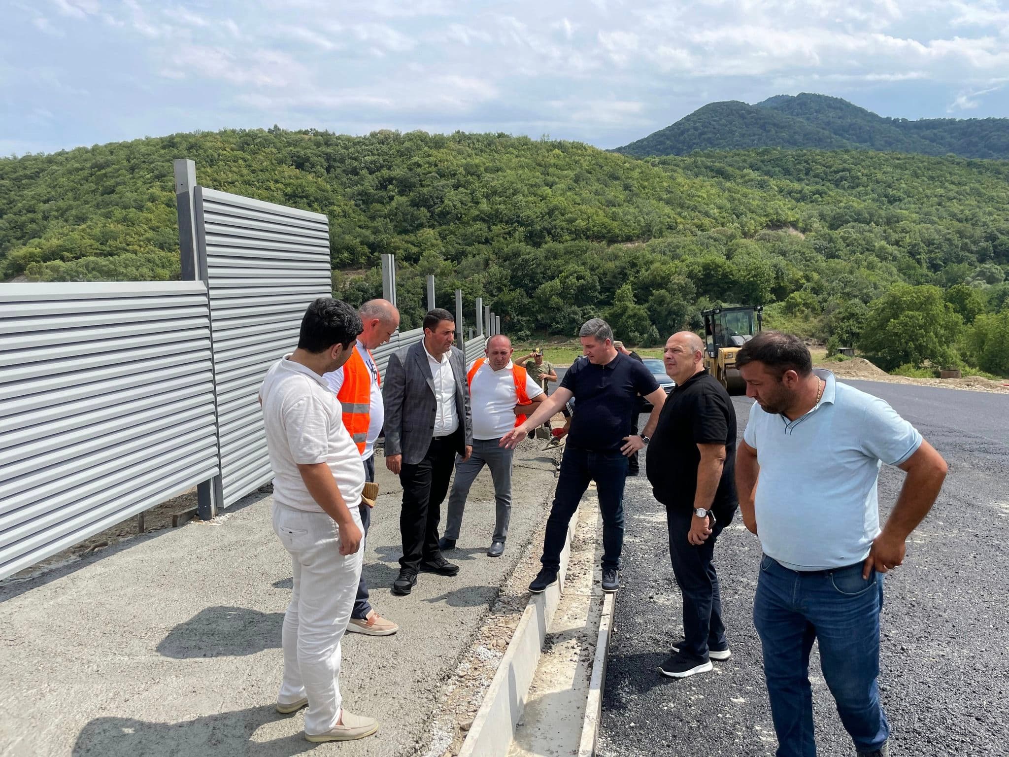 ՀՀ ՏԿԵ նախարար Գնել Սանոսյանը դիտարկել է Կիրանցի նոր կառուցվող ճանապարհի աշխատանքների ընթացքը